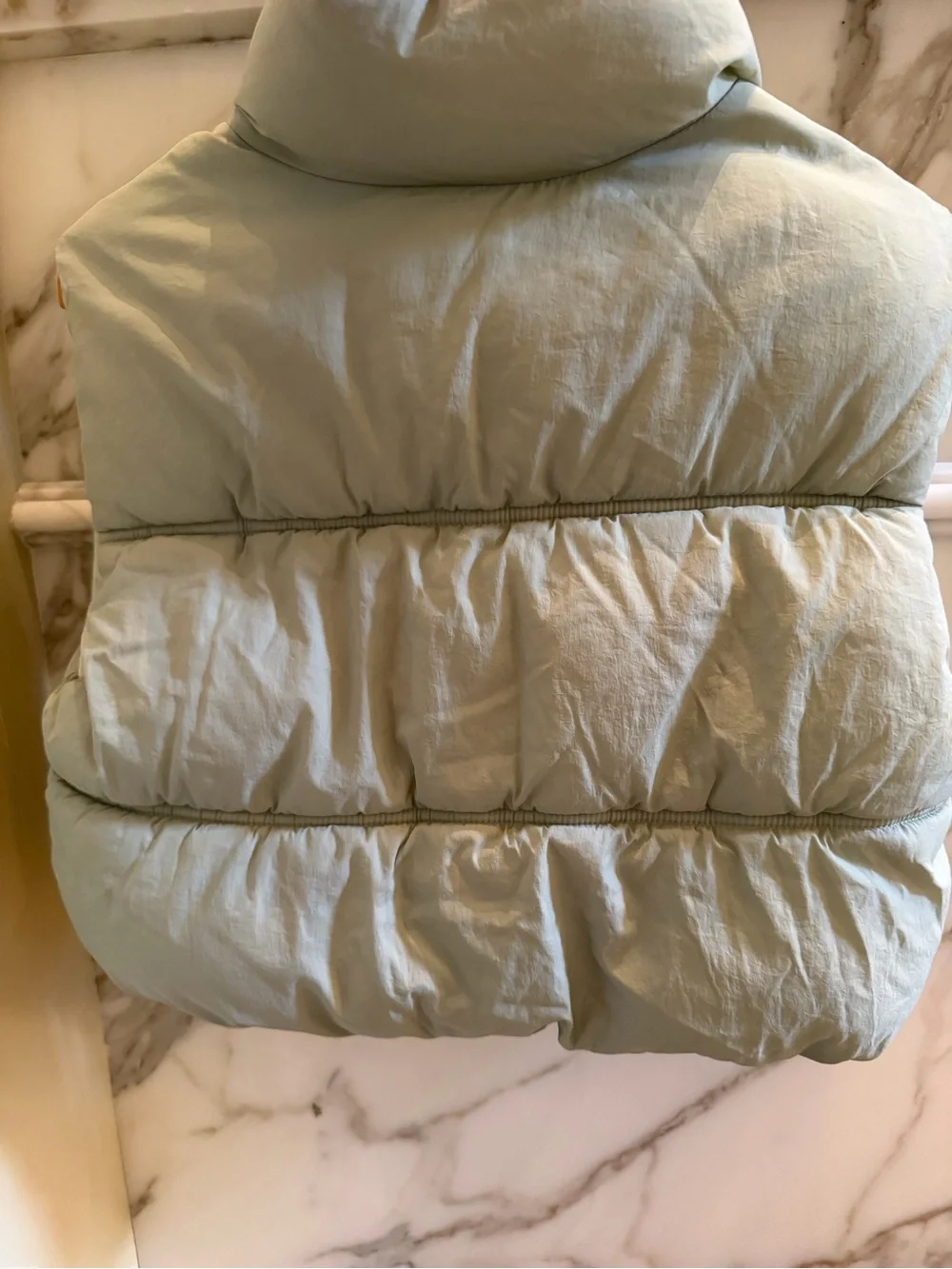 Zara light pale